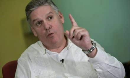 CARTA 26 A MIGUEL DÍAZ-CANEL
<span class="bsf-rt-reading-time"><span class="bsf-rt-display-label" prefix="Tiempo de lectura"></span> <span class="bsf-rt-display-time" reading_time="4"></span> <span class="bsf-rt-display-postfix" postfix="mins"></span></span><!-- .bsf-rt-reading-time -->